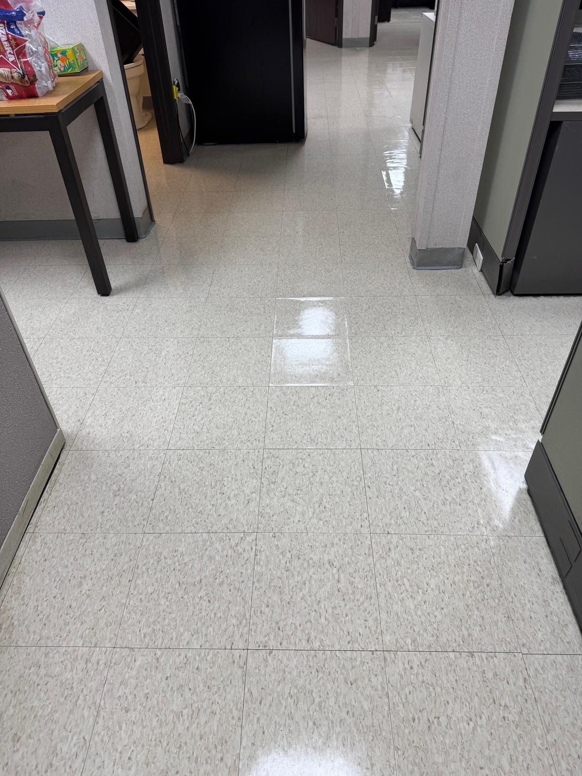 Office floor after MCS Solutions service